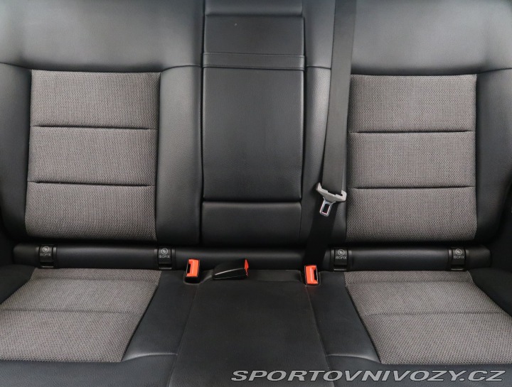 Mercedes-Benz E AMG Paket E 250 CDI 2010