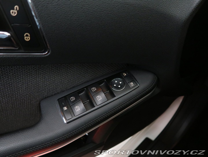 Mercedes-Benz E AMG Paket E 250 CDI 2010
