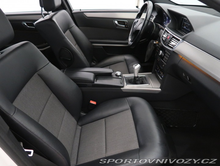 Mercedes-Benz E AMG Paket E 250 CDI 2010