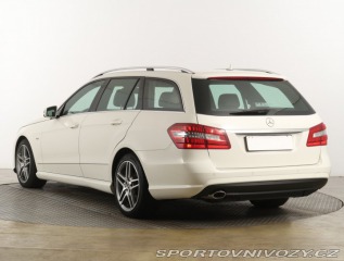 Mercedes-Benz E AMG Paket E 250 CDI 2010