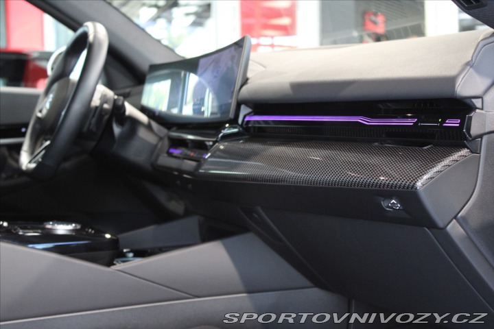 BMW 5 520d xDrive M Sport NezTo 2024