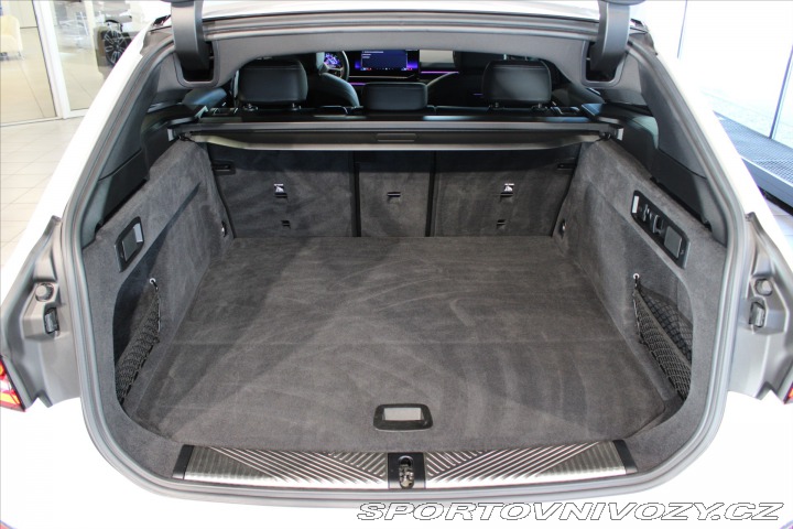 BMW 5 520d xDrive M Sport NezTo 2024