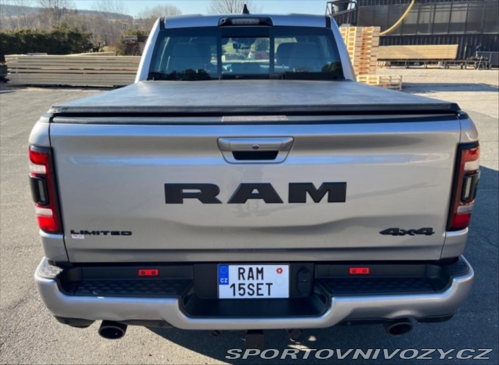 Ostatní značky Ostatní modely RAM 1500 5,7 V8 Limited Night Ed 1800