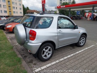 Toyota Ostatní modely RAV4 2,0 44 2000