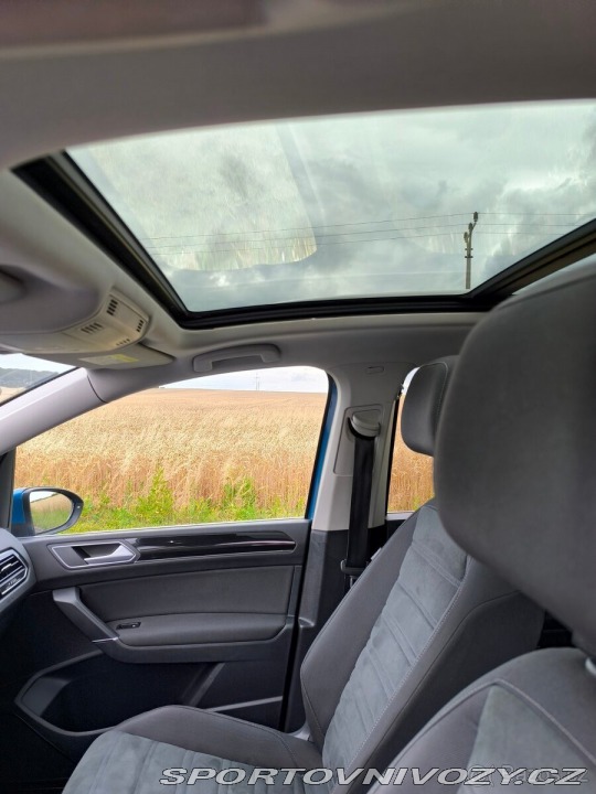 Volkswagen Ostatní modely Touran 2,0   TDI 110 kW, 2017, 7 2017