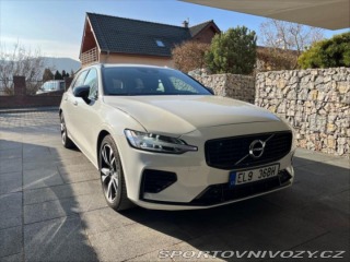 Volvo V60 2,0   T6 4x4 TwinEngine R 2020