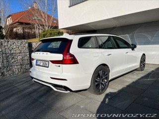 Volvo V60 2,0   T6 4x4 TwinEngine R 2020