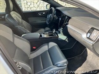 Volvo V60 2,0   T6 4x4 TwinEngine R 2020