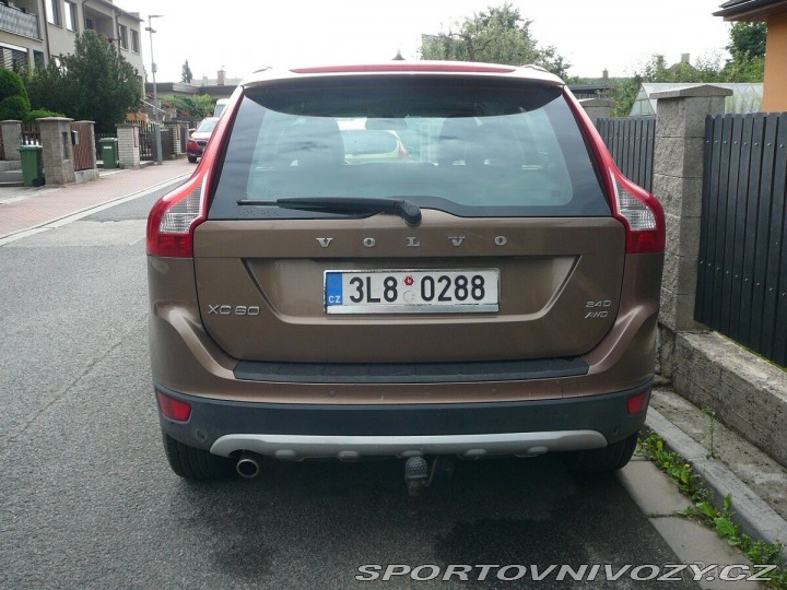 Volvo Ostatní modely XC60 2,4 1800
