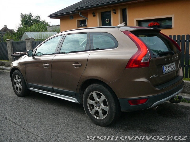 Volvo Ostatní modely XC60 2,4 1800