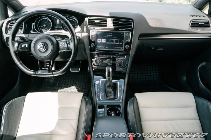 Volkswagen Golf R 2.0 TSI BMT 4MOTION DS 2015