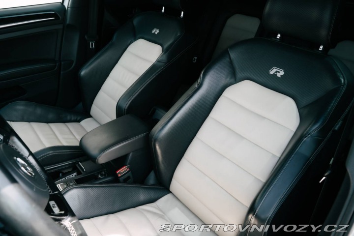 Volkswagen Golf R 2.0 TSI BMT 4MOTION DS 2015