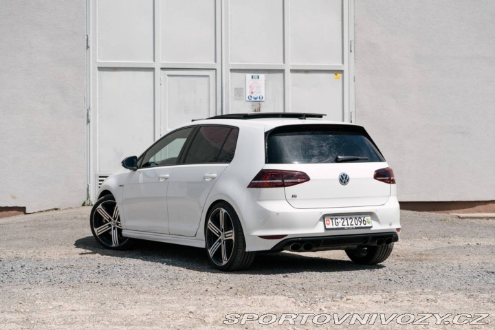 Volkswagen Golf R 2.0 TSI BMT 4MOTION DS 2015