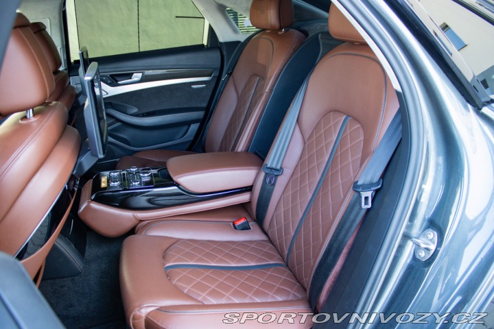 Audi S8 quattro /aj na splátky/ 2015