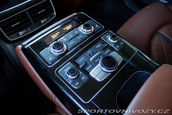 Audi S8 quattro /aj na splátky/ 2015