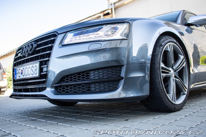 Audi S8 quattro /aj na splátky/ 2015