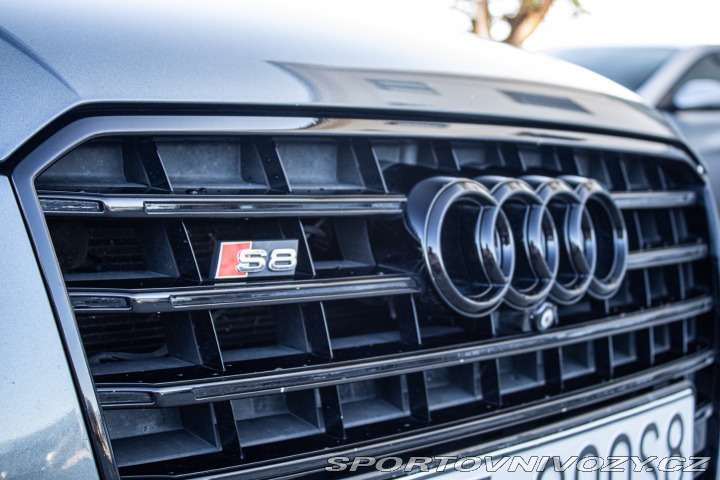 Audi S8 quattro /aj na splátky/ 2015