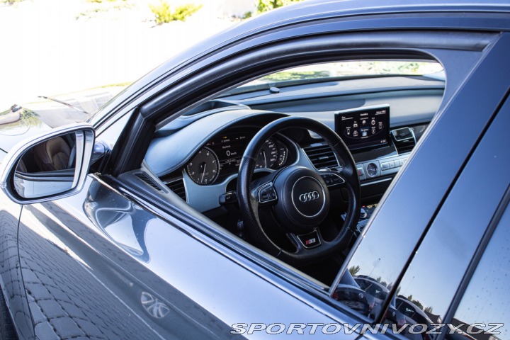 Audi S8 quattro /aj na splátky/ 2015