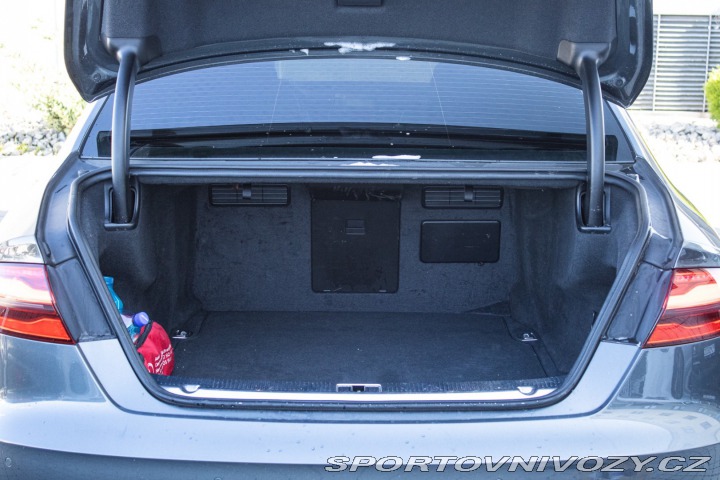 Audi S8 quattro /aj na splátky/ 2015