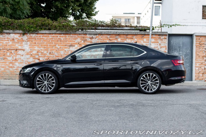 Škoda Superb 2017