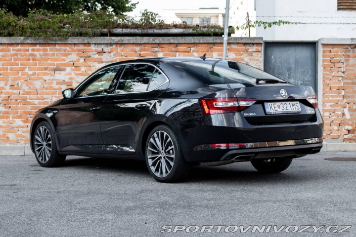 Škoda Superb 2017