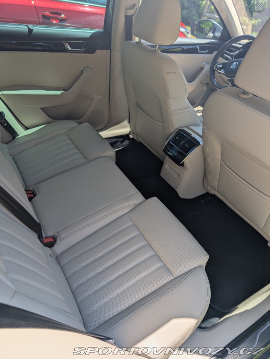 Škoda Superb 2.0 TSI L&K Combi 4x4 DSG 2022