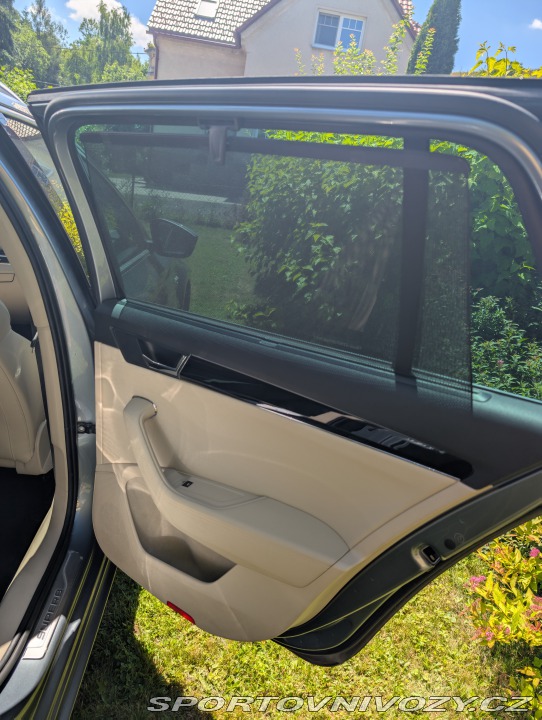Škoda Superb 2.0 TSI L&K Combi 4x4 DSG 2022
