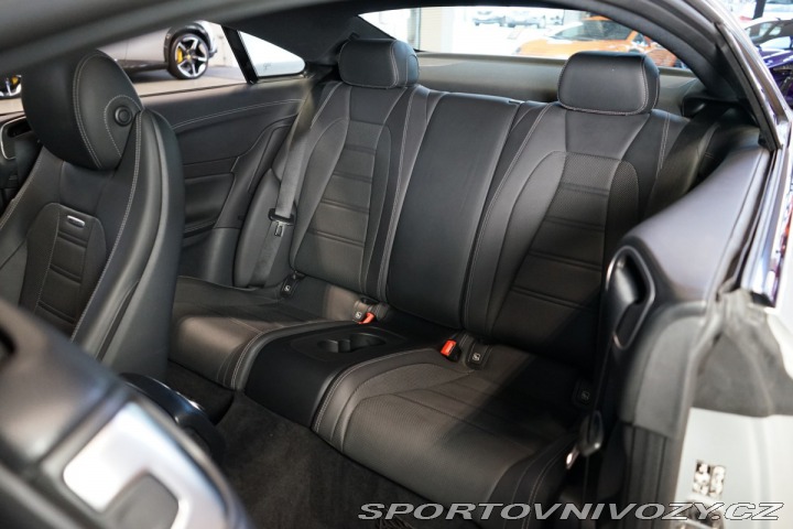 Mercedes-Benz E AMG*4M*PANO*360*NAPPA*LED 2019