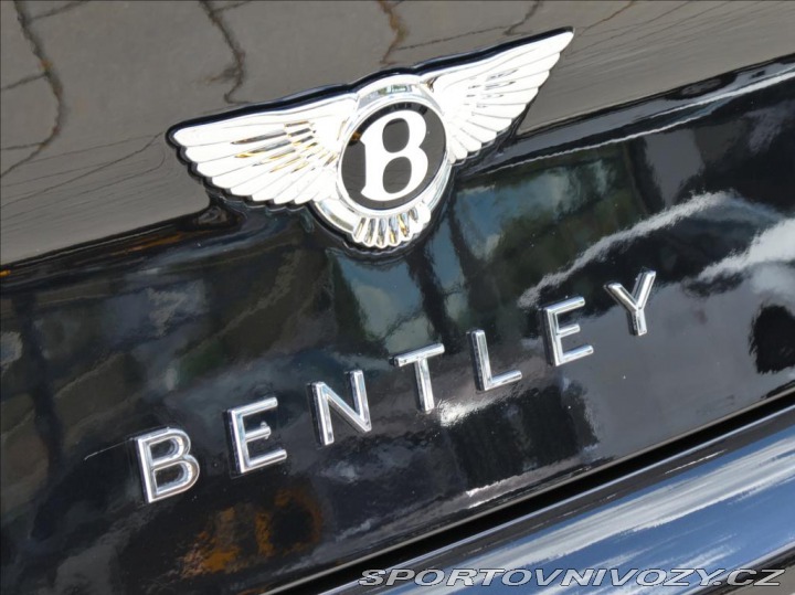Bentley Continental GT 4,0 V8 405kW Mulliner, 2022