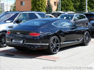 Bentley Continental GT 4,0 V8 405kW Mulliner, 2022
