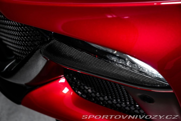 Ferrari Purosangue Rosso Fuoco 1800