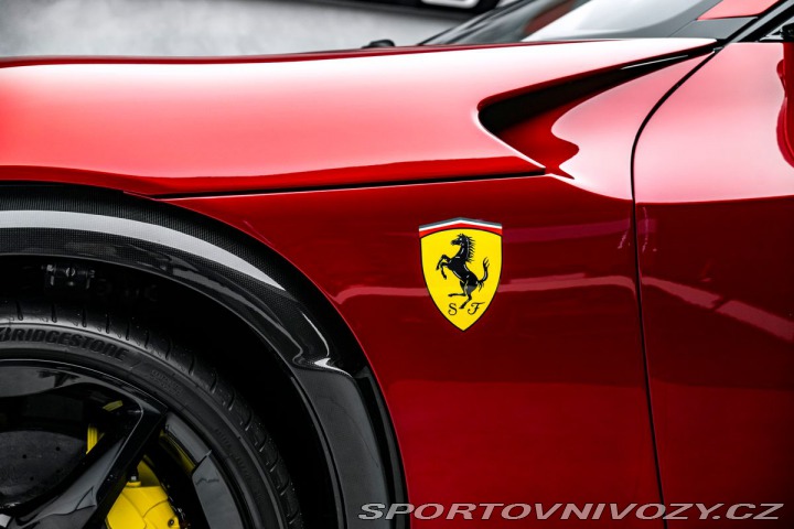 Ferrari Purosangue Rosso Fuoco 1800