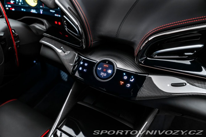 Ferrari Purosangue Rosso Fuoco 1800