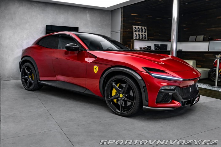 Ferrari Purosangue Rosso Fuoco 2024