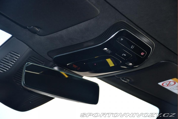 Mercedes-Benz SL AMG Rezervace 2023