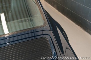 Porsche Carrera GT Carrera 4 1990