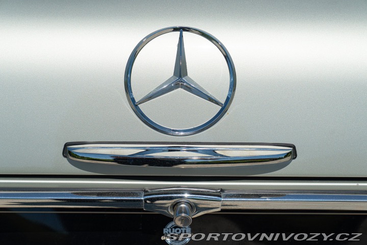 Mercedes-Benz SL 230 SL 1965
