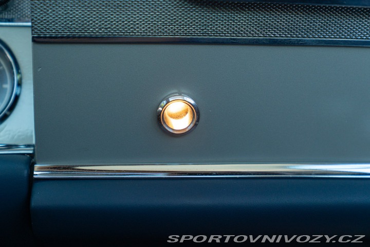 Mercedes-Benz SL 230 SL 1965