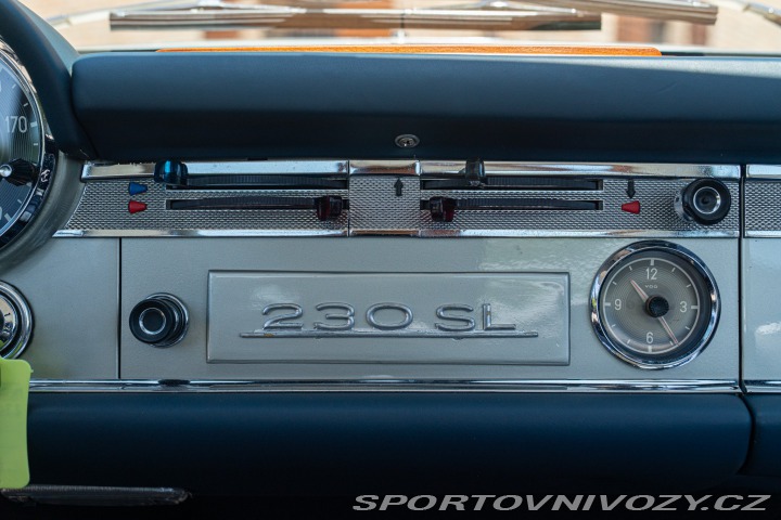 Mercedes-Benz SL 230 SL 1965
