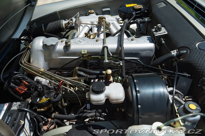 Mercedes-Benz SL 230 SL 1965