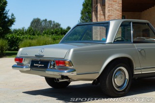 Mercedes-Benz SL 230 SL 1965
