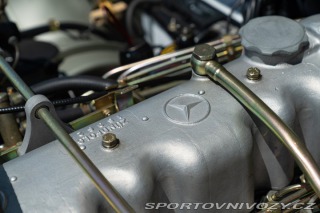 Mercedes-Benz SL 230 SL 1965
