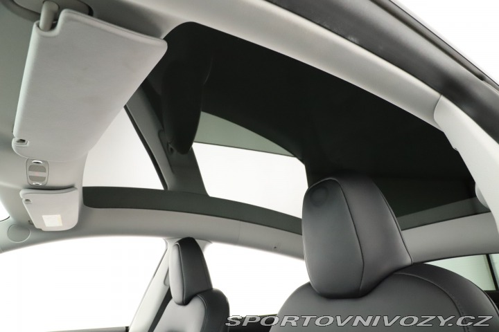 Tesla Model Y . Long Range AWD 79kWh 2023