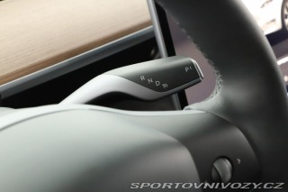 Tesla Model Y . Long Range AWD 79kWh 2023