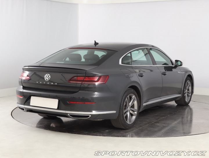 Volkswagen Arteon R-line 2.0 TSI 2020
