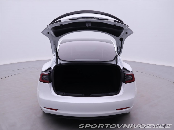 Tesla Model 3 Long Range 208kW 2022
