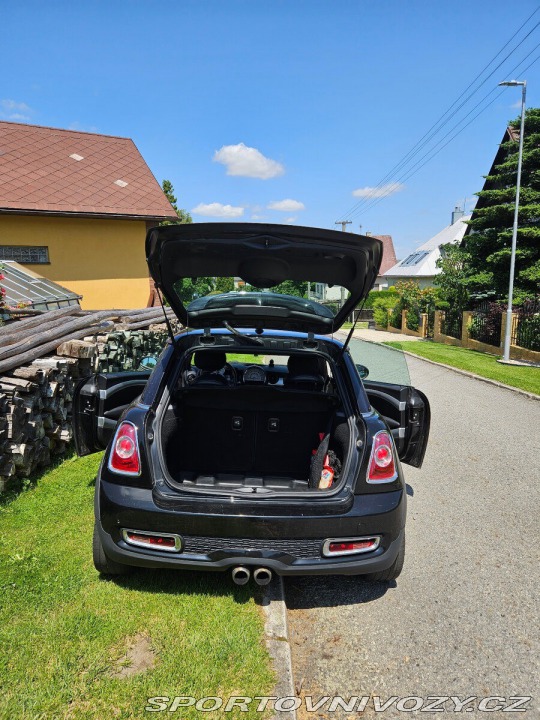 Mini Cooper S 135kW R56 po faceliftu 2010