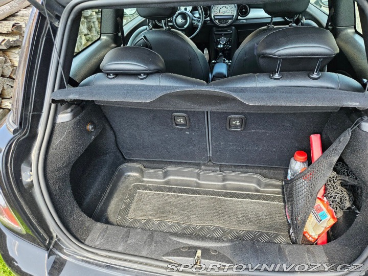 Mini Cooper S 135kW R56 po faceliftu 2010