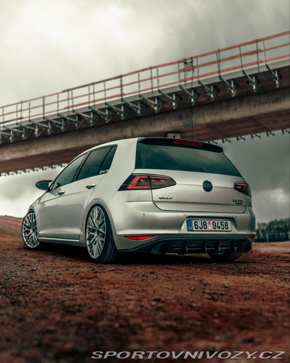 Volkswagen Golf  2014