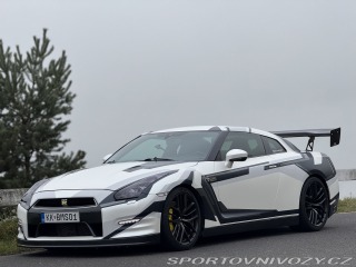 Nissan GT-R R 35 Black Edition